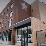 Mccormick Place 3Br/2Ba With Optional Parking On State Street